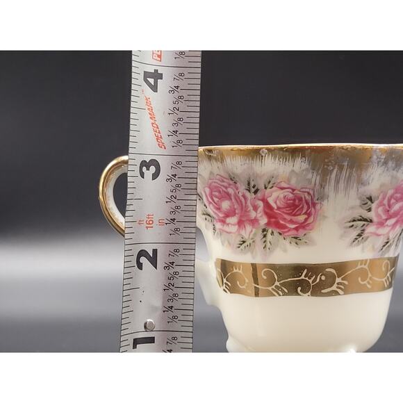 Tea Cup Porcelain Japan Roses Gold Gilt Three Footed Pink Green Floral 50s - Picture 9 of 10